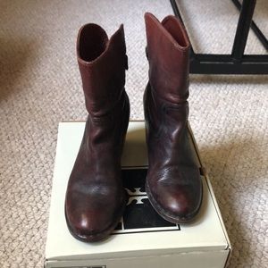 Frye Lucinda bootie